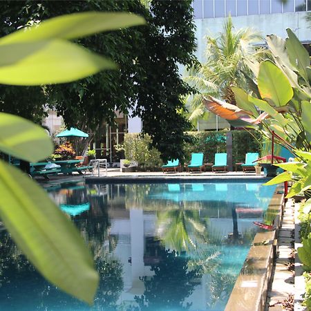 Mercure Surabaya Exteriör bild