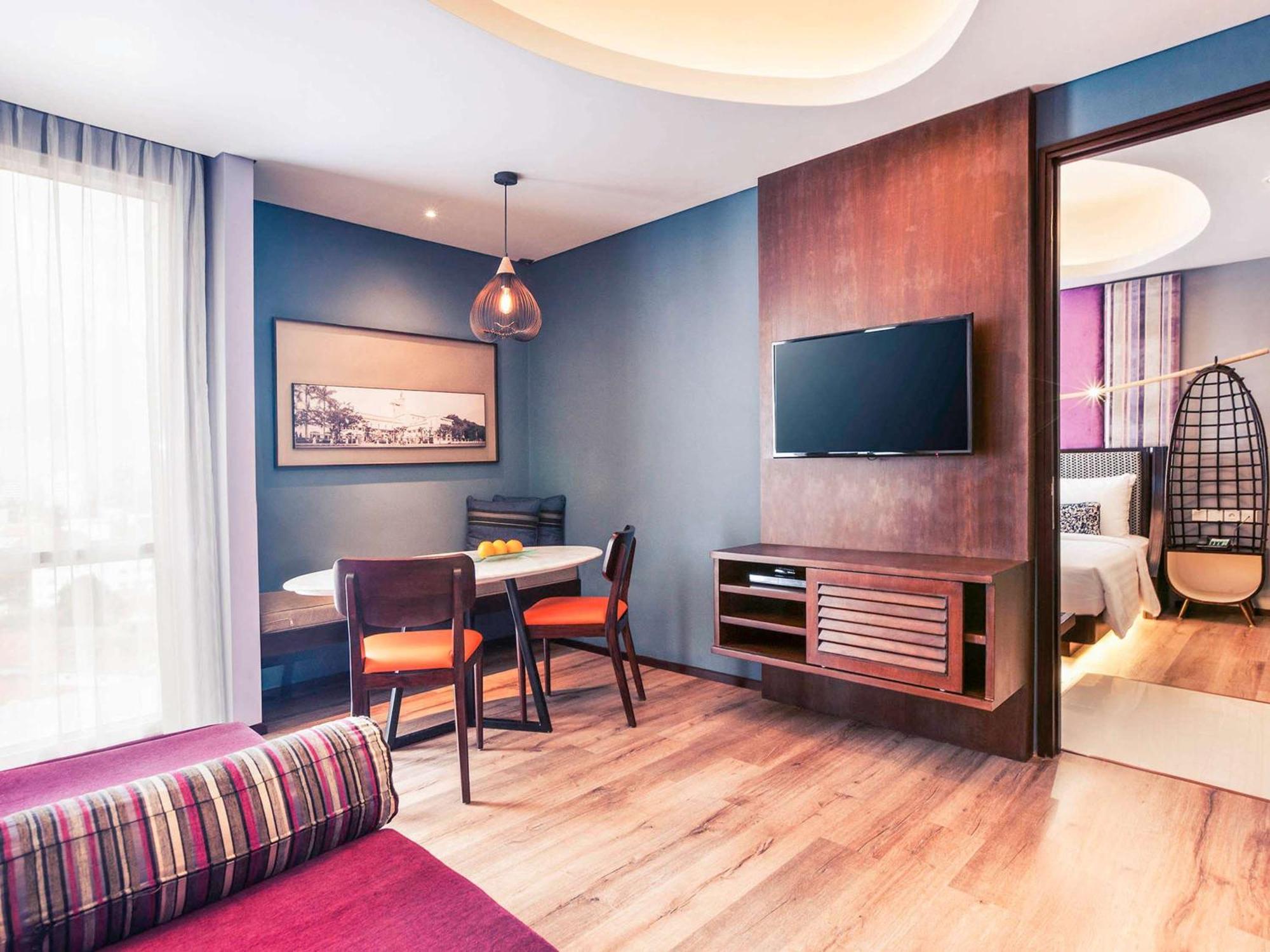 Mercure Surabaya Exteriör bild