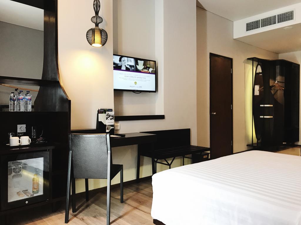 Mercure Surabaya Exteriör bild